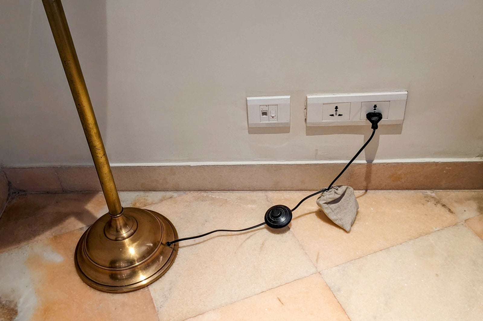 Alila Fort Bishangarh cord bags