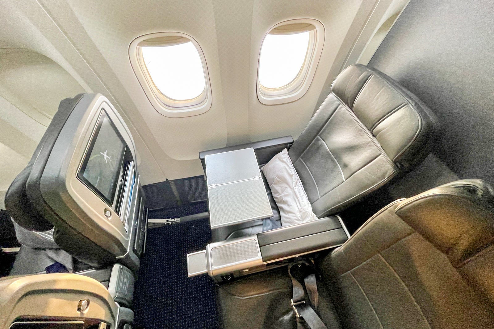 American Airlines 777-200 Premium Economy