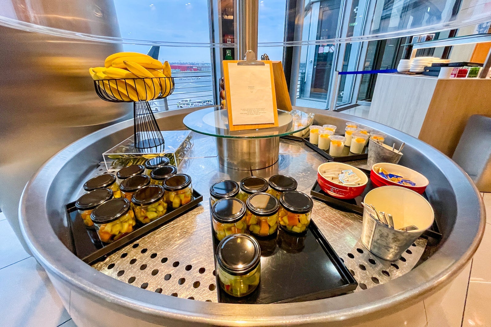 Air Canada Maple Leaf Lounge FRA