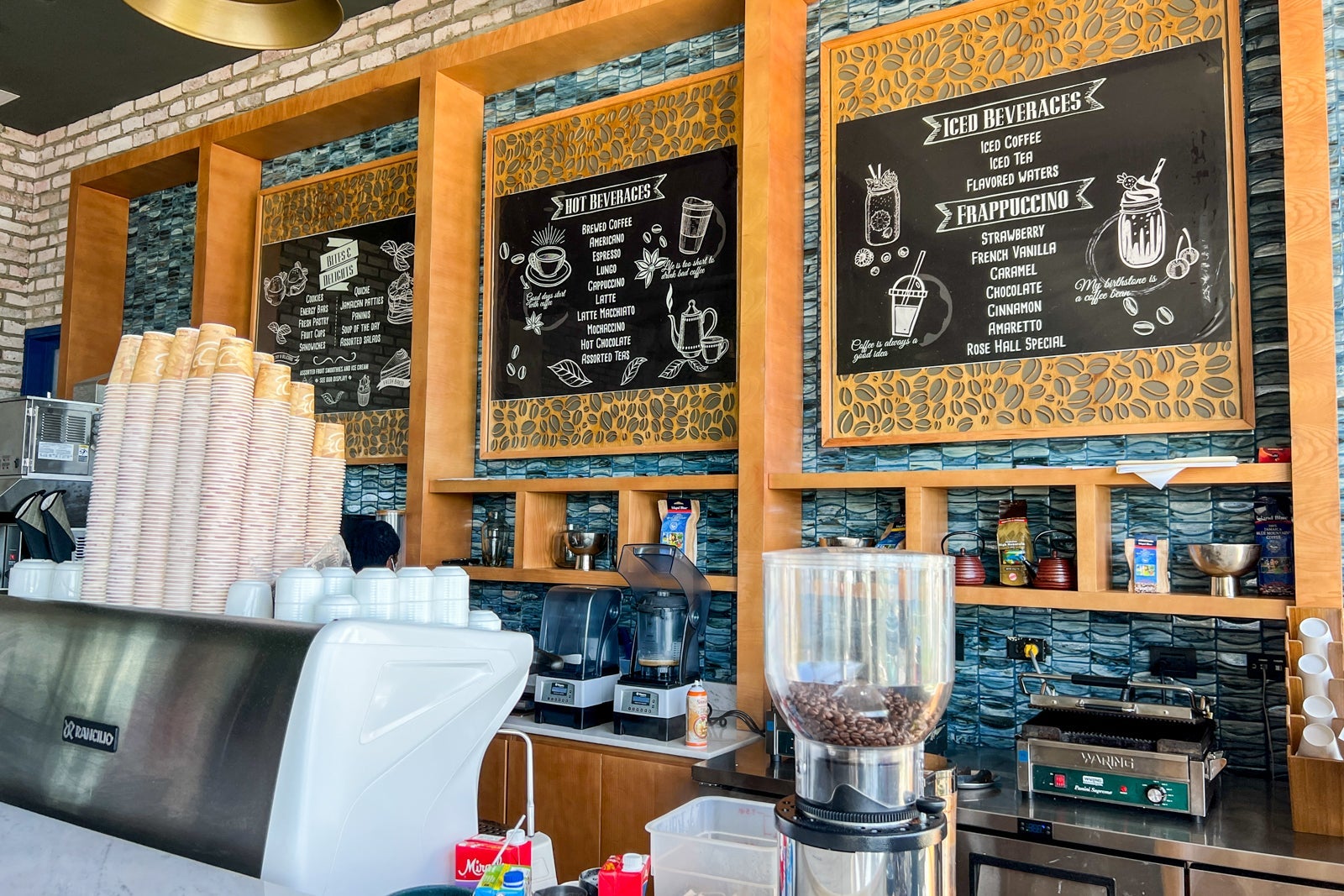 Hotel coffee shop