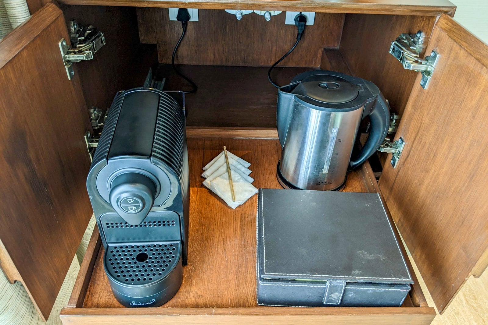 Minibar at the Park Hyatt Chennai