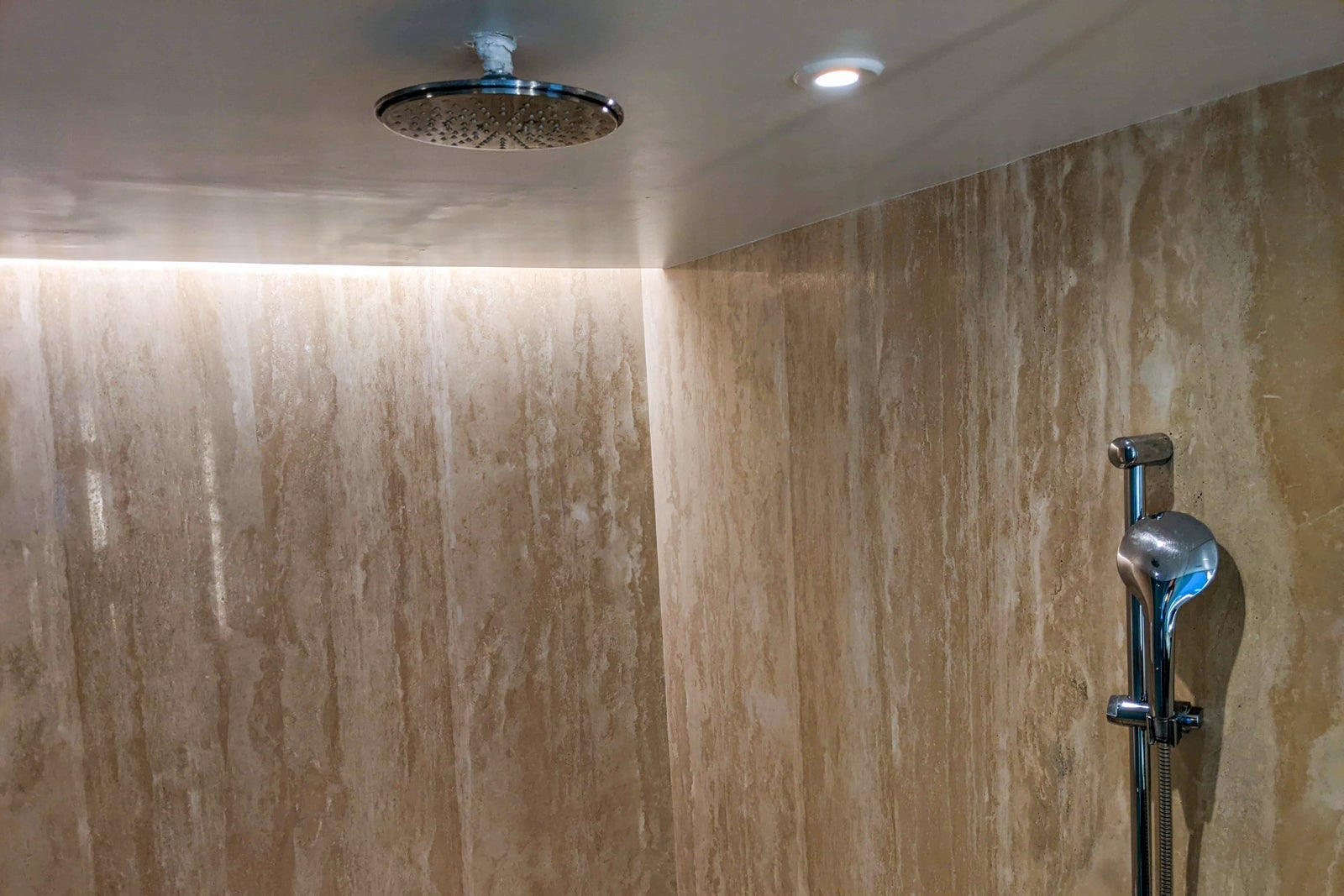 Shower at the Park Hyatt Chennai