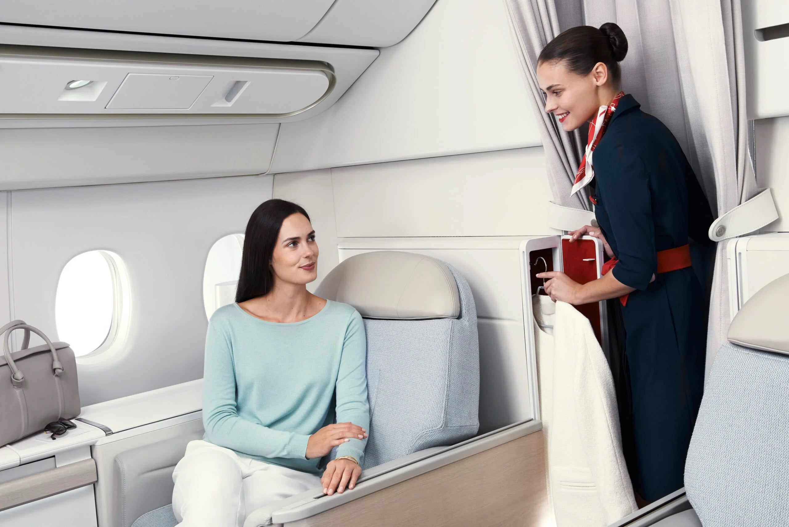 woman flying Air France