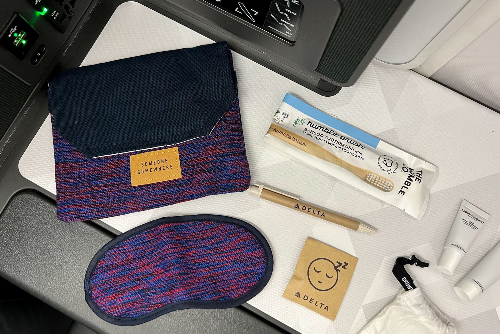 amenity kit