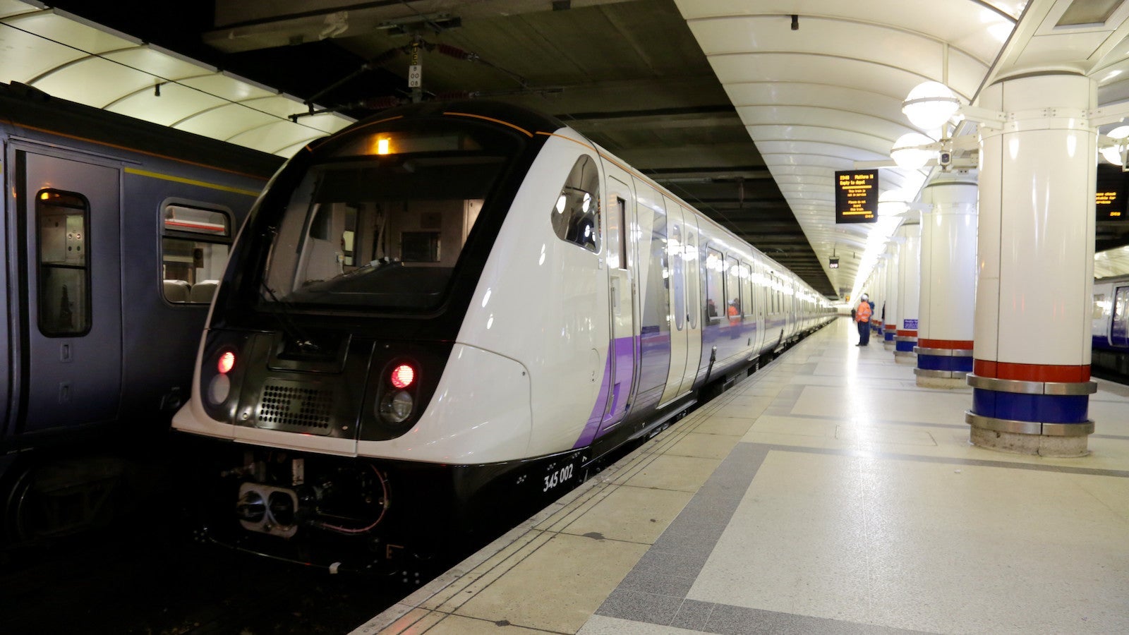a train on the new elizabeth line london crossrail