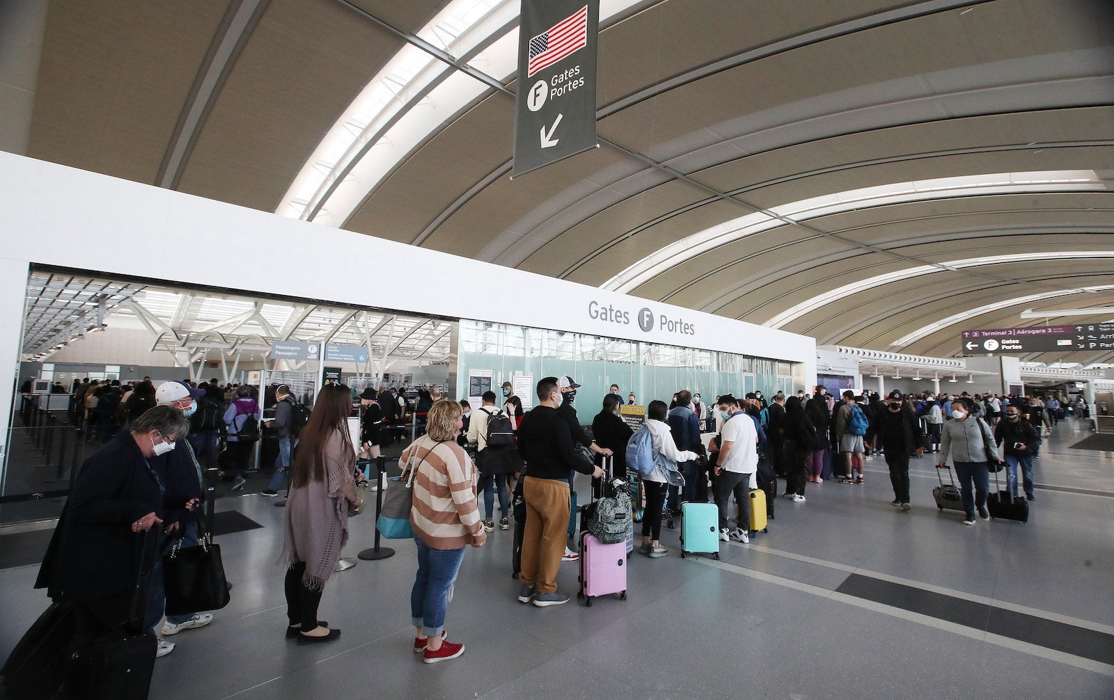 long line at Toronto Pearson airport