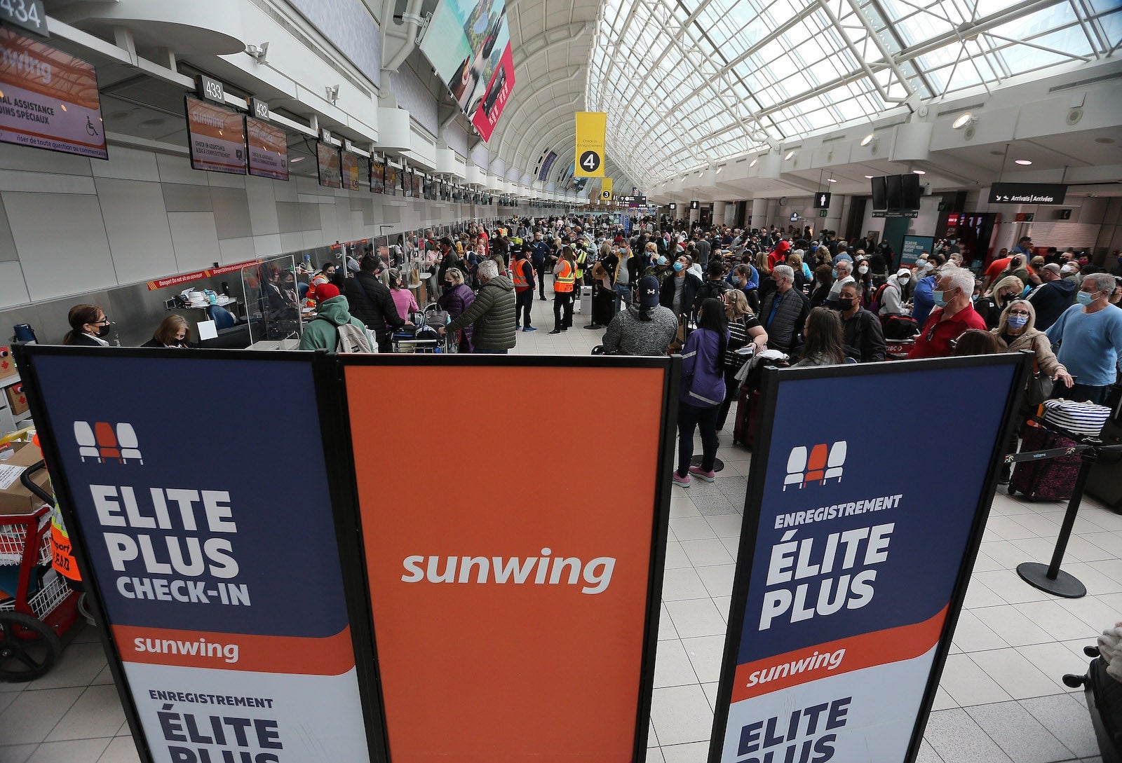 crowds at Toronto Pearson Airport