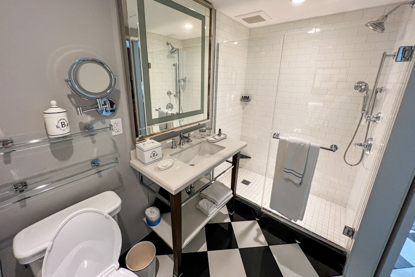 Room at InterContinental New York Barclay