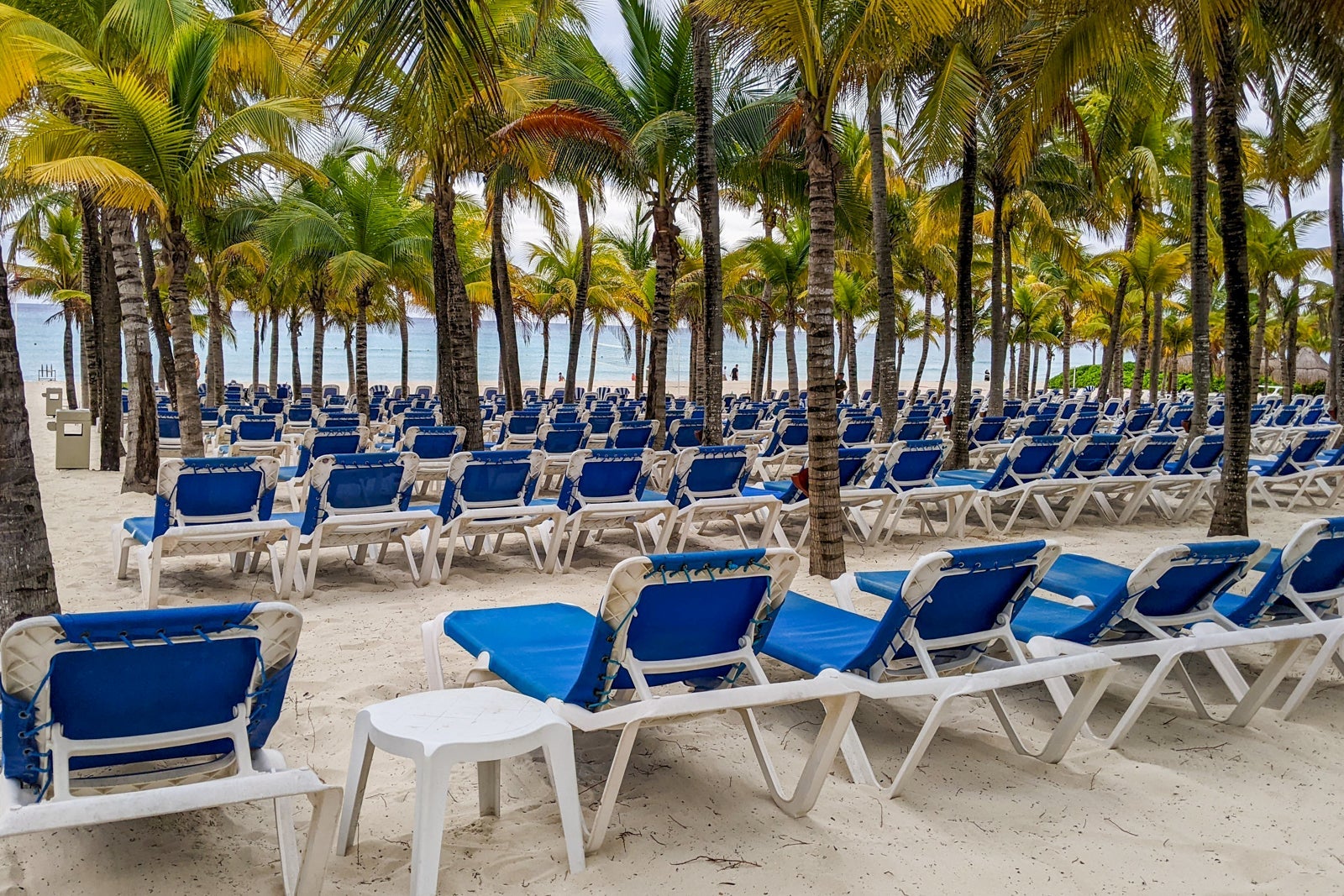 Wyndham Viva Azteca beach seating