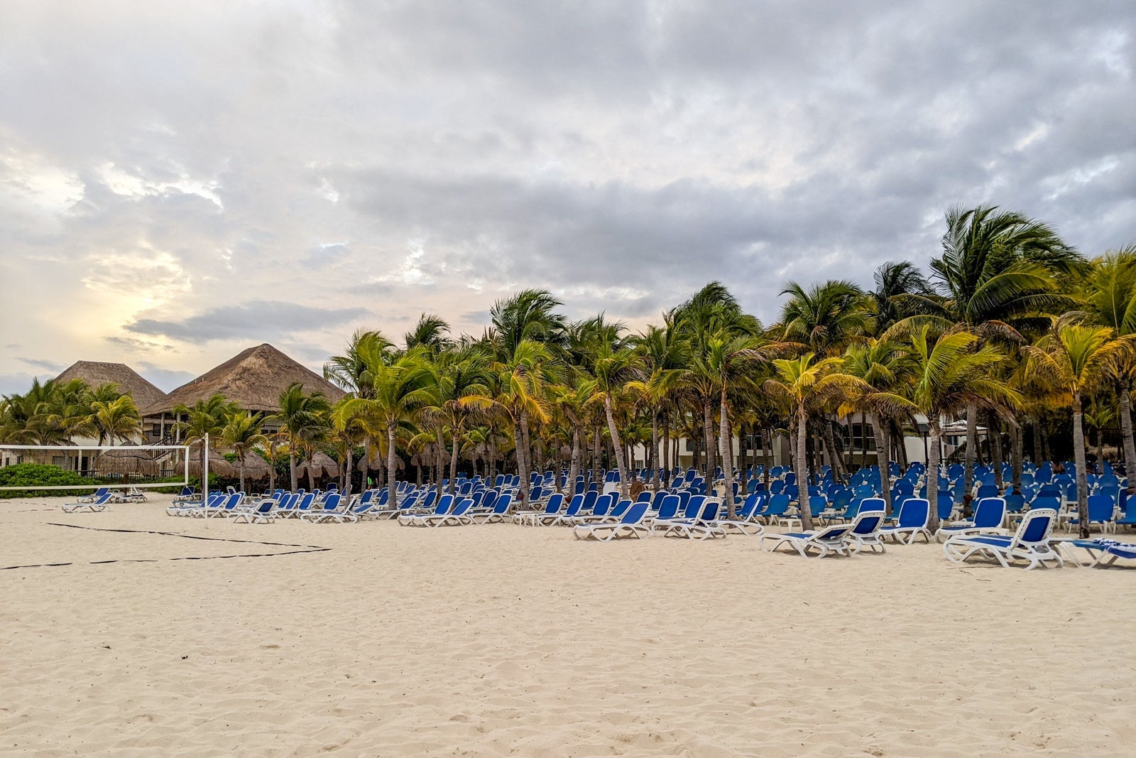 Wyndham Viva Azteca beach seating