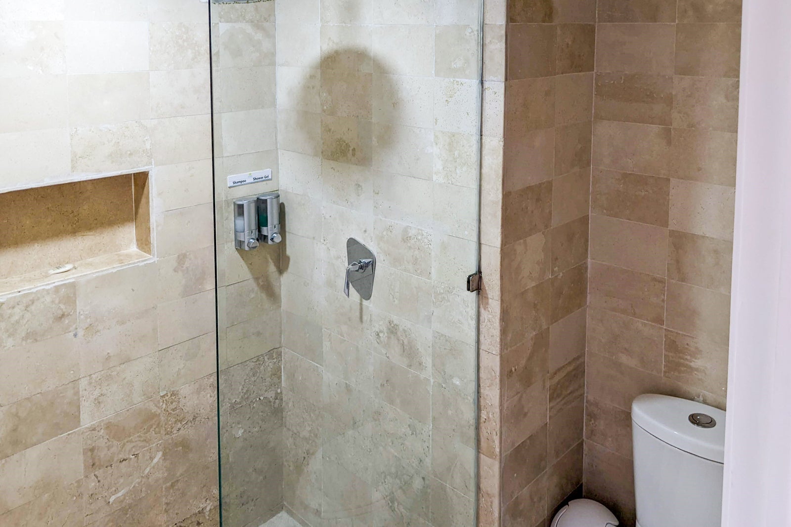 Wyndham Viva Azteca room bathroom