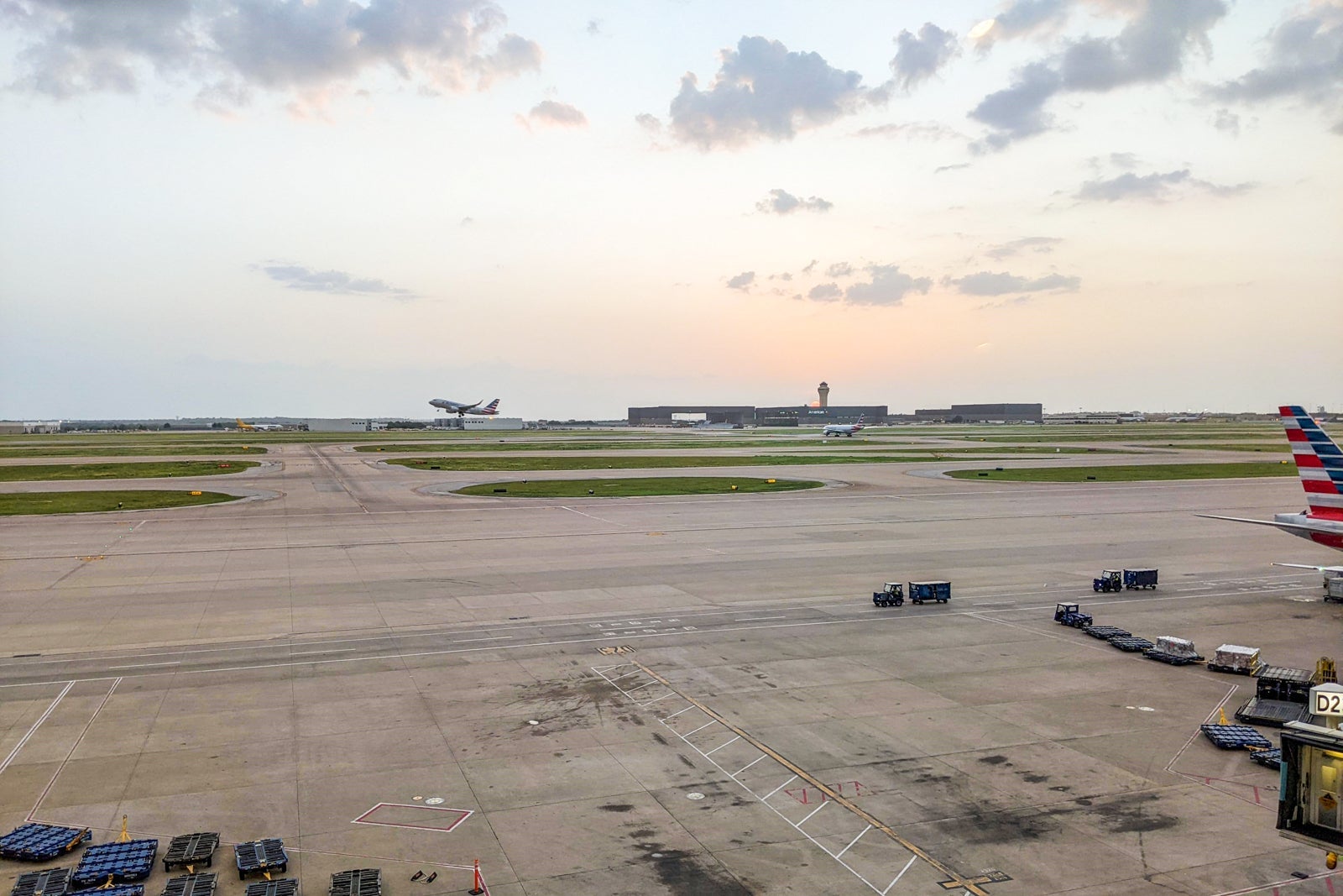 DFW American Airlines Flagship Lounge