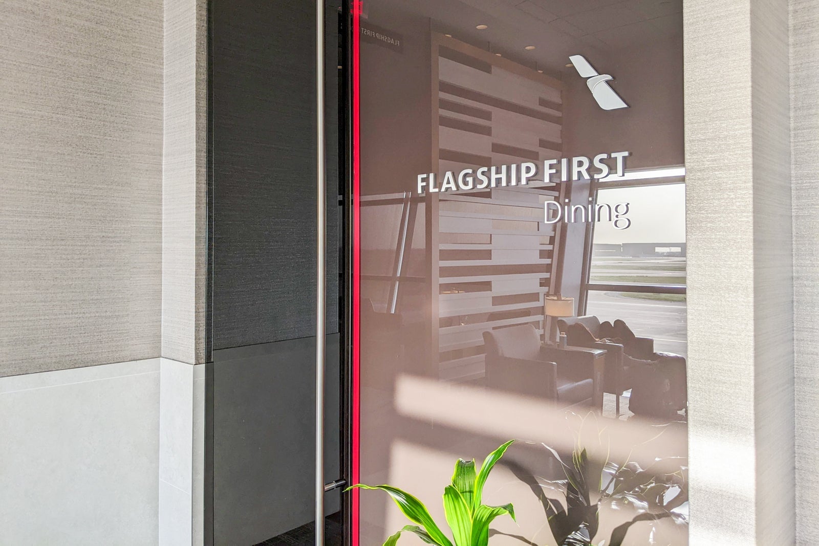 DFW American Airlines Flagship Lounge