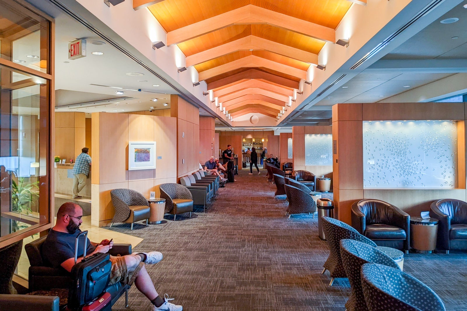 DFW American Airlines Admirals Club Terminal B