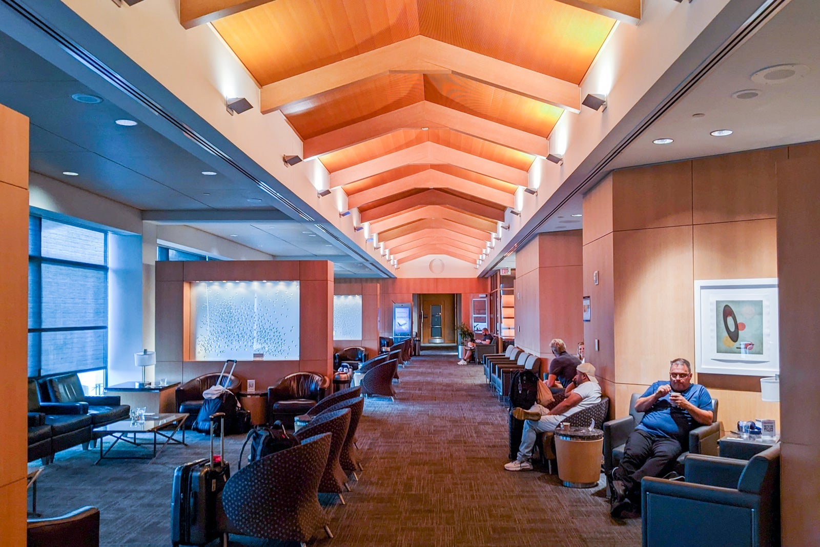 DFW American Airlines Admirals Club Terminal B