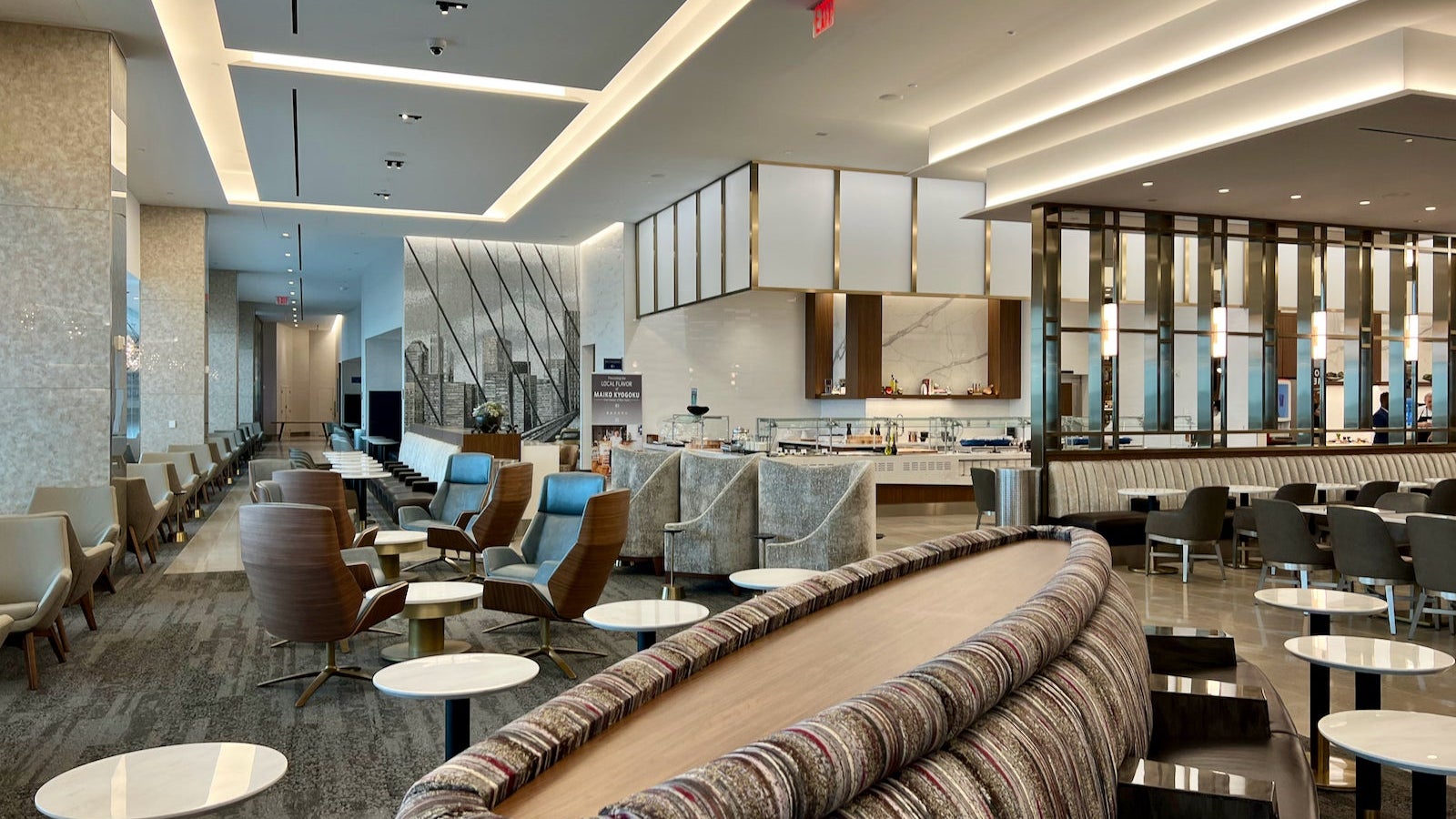 Delta Sky Club LaGuardia LGA