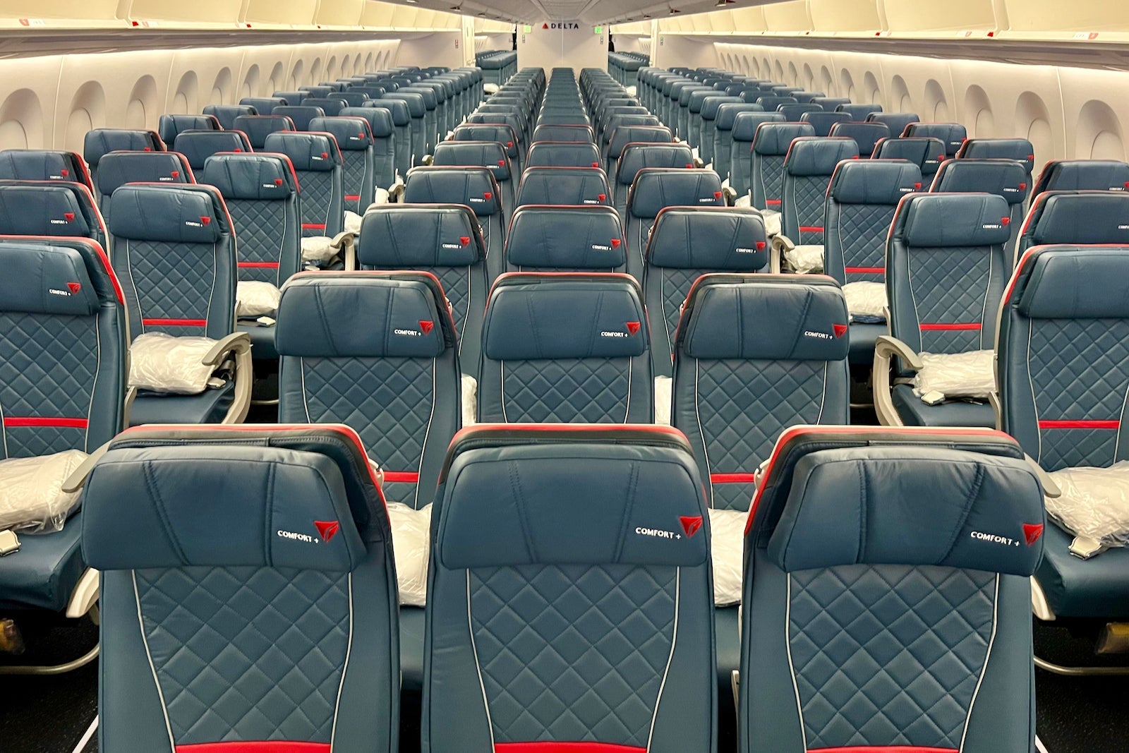 Flying Delta's 1st 'new' Airbus A350, with unique business-class