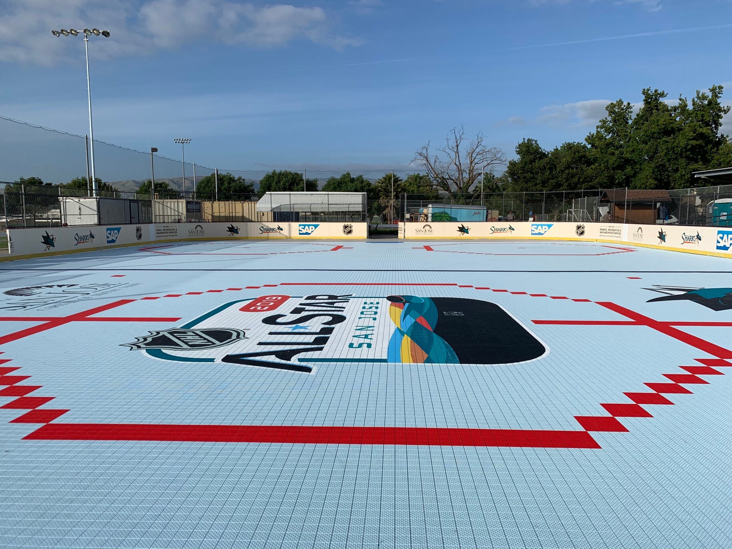 Outdoor roller rink