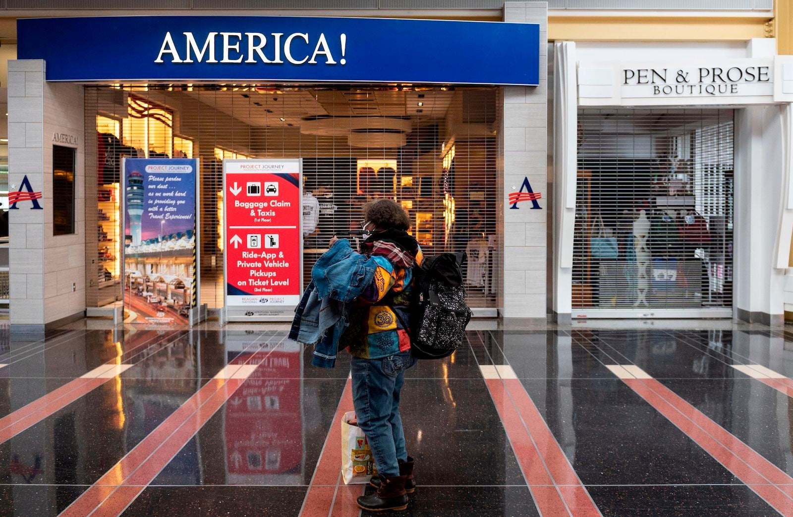 stores closed at DCA in 2020