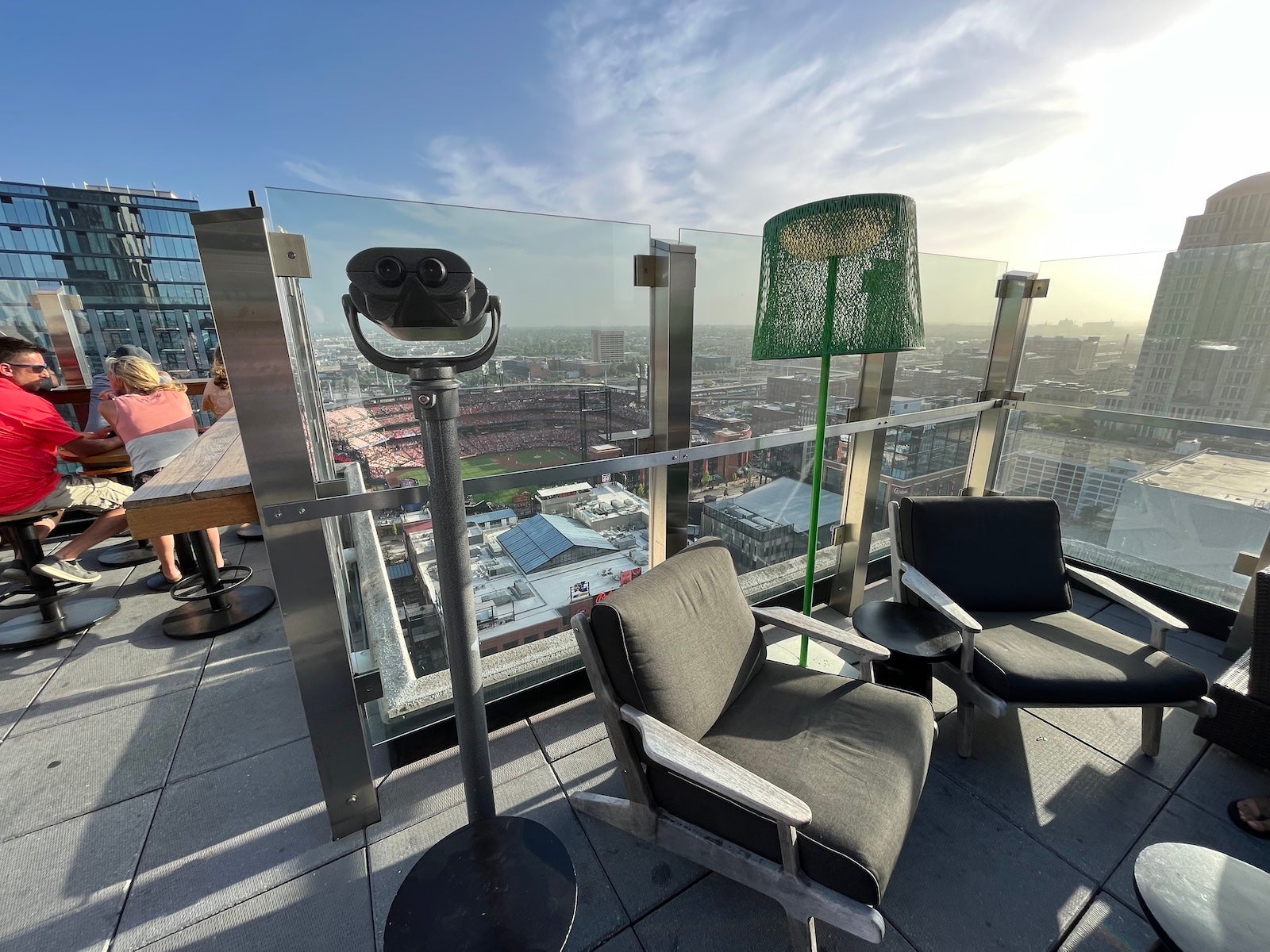 rooftop bar hilton st. louis