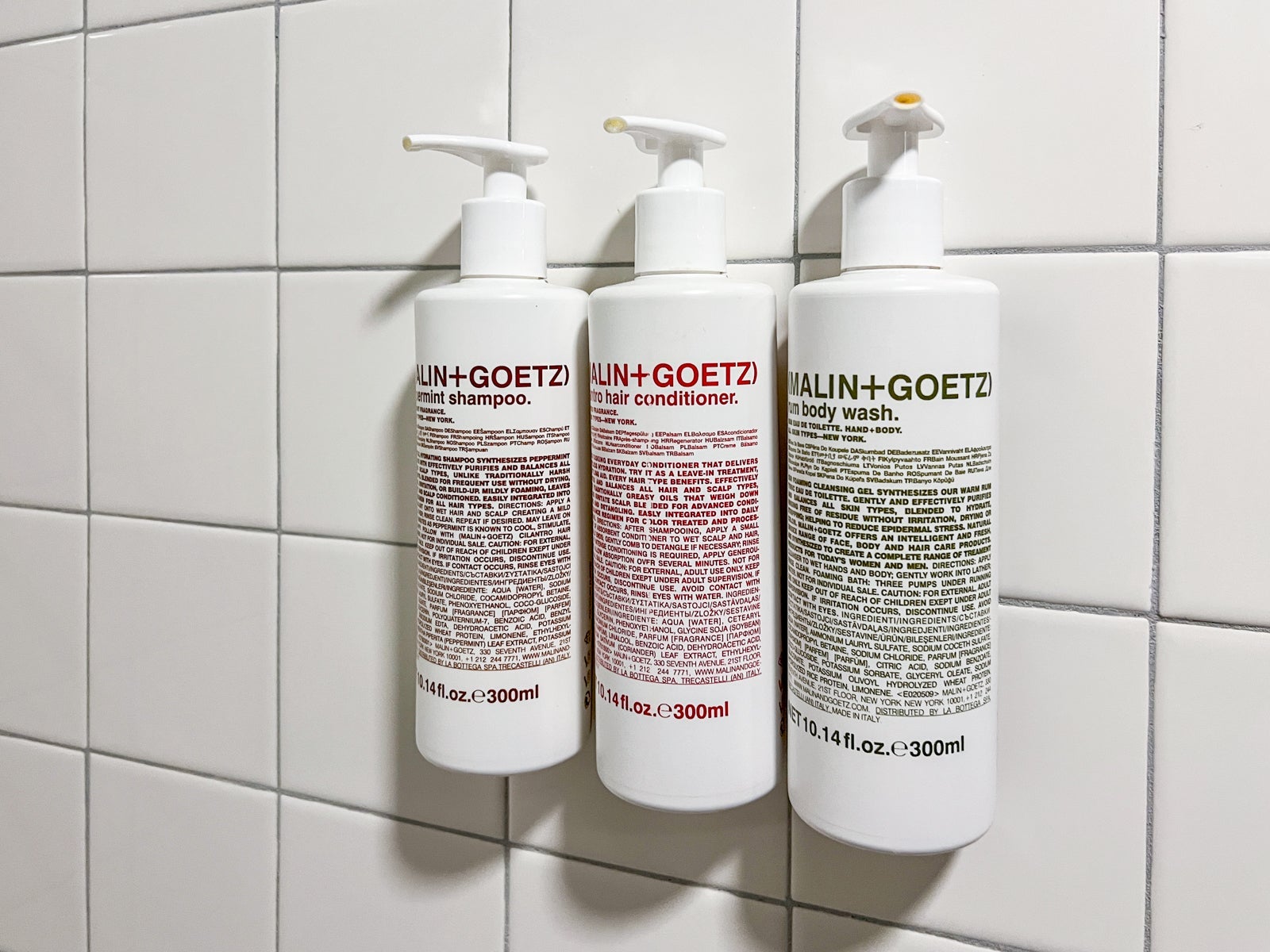 Shower amenities in hotel room
