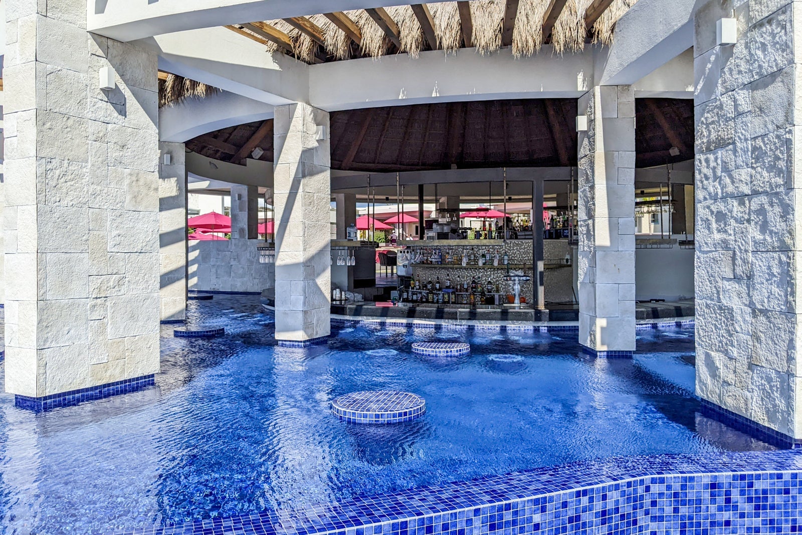 Planet Hollywood Cancun bar