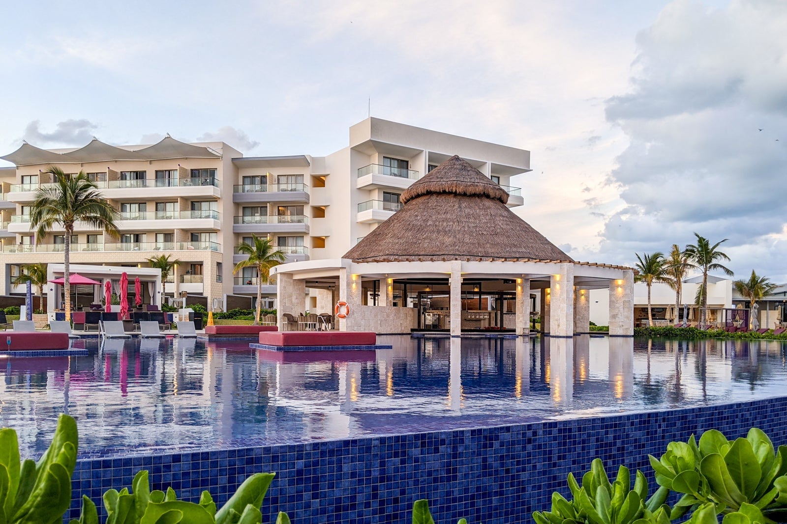 Planet Hollywood Cancun bar