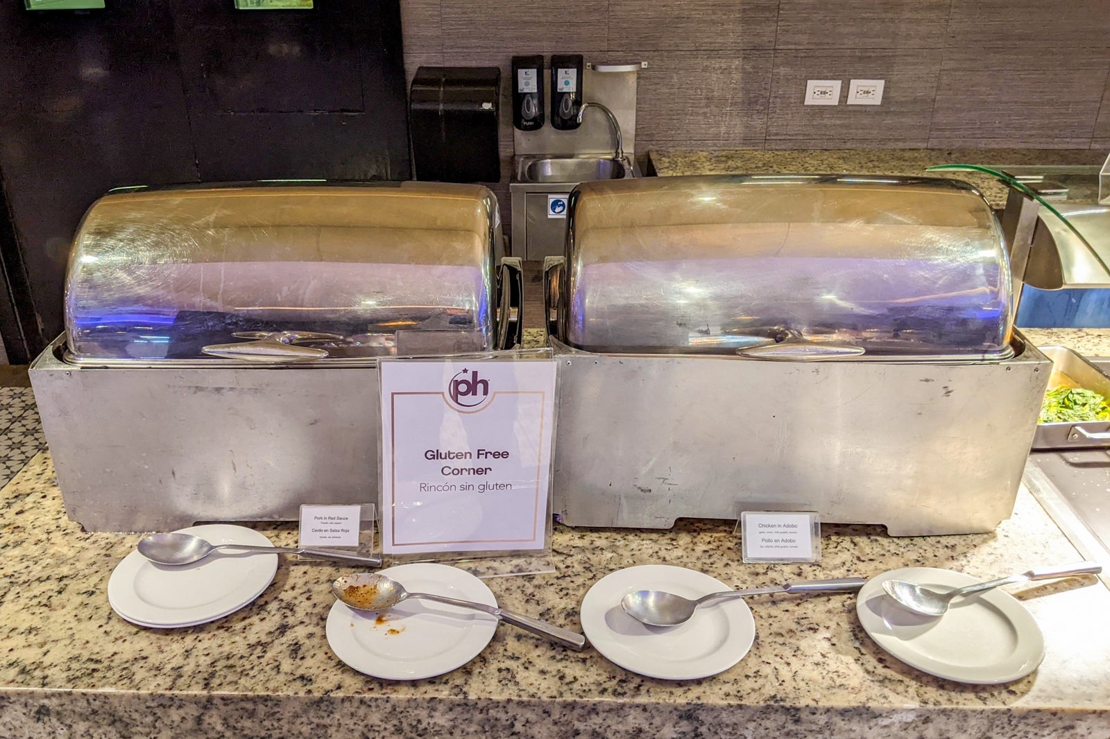 Planet Hollywood buffet