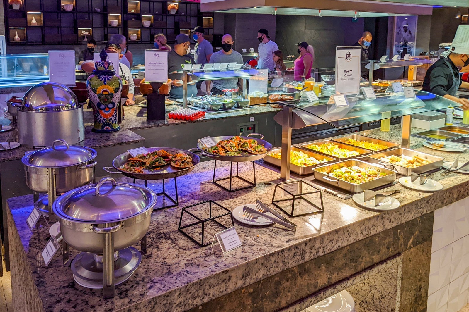 Planet Hollywood buffet