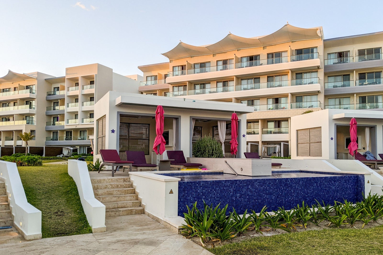 Planet Hollywood Cancun cabana