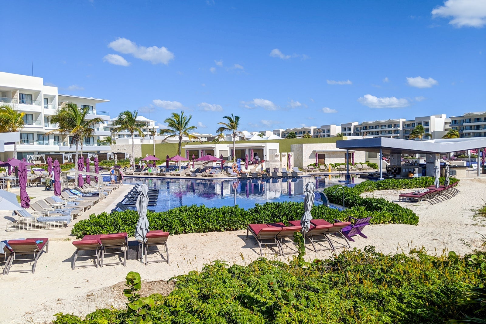 Planet Hollywood Cancun pool