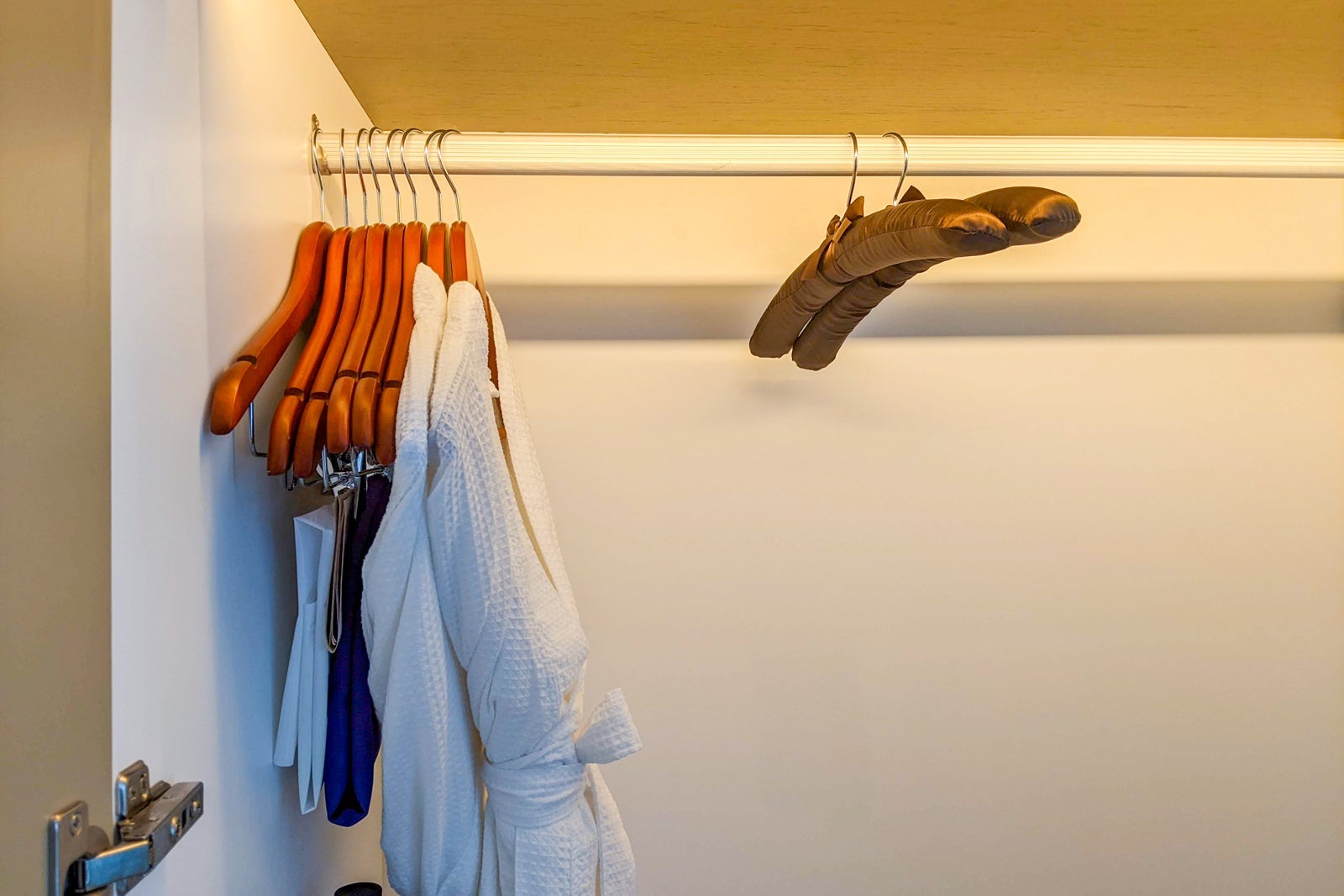 Planet Hollywood room closets