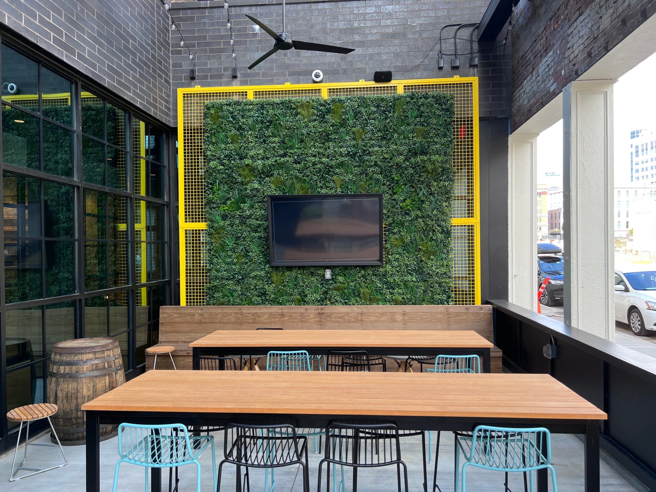 Caption by Hyatt Beer Garden