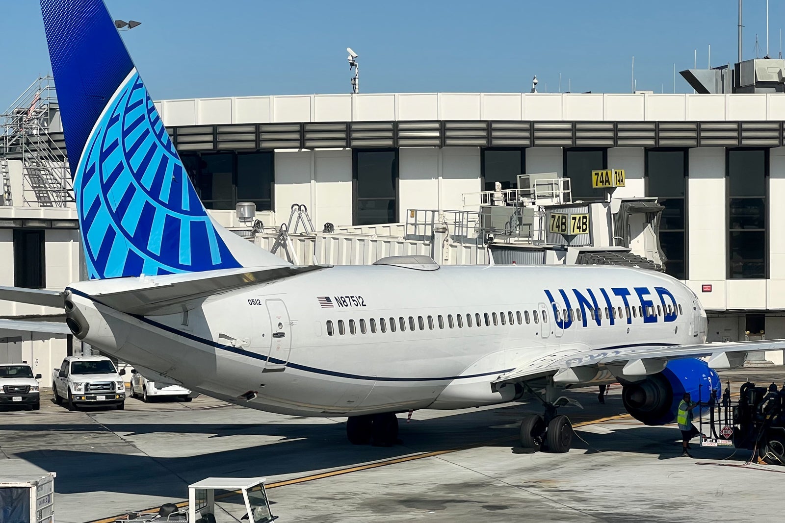 United Boeing 737 New Livery
