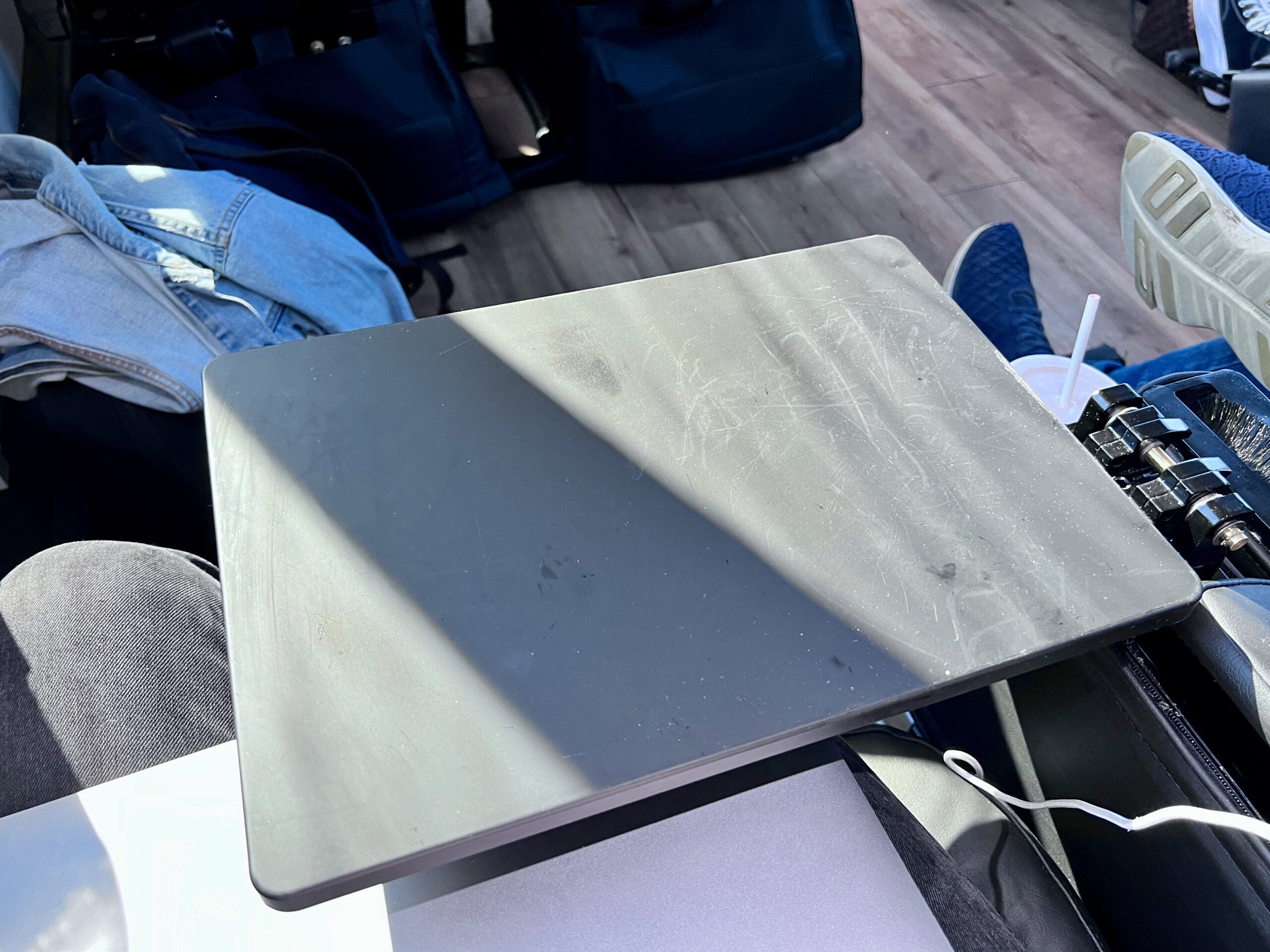 The Jet table