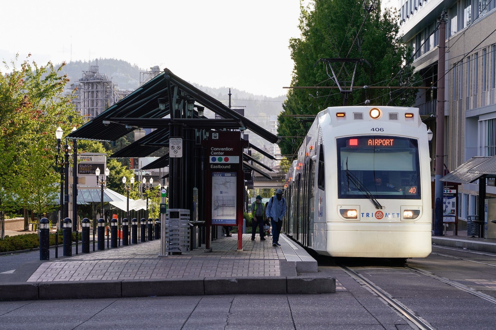 max train portland