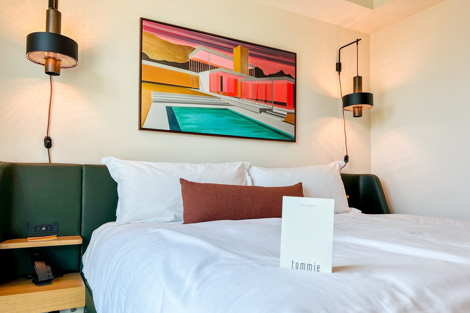 Tommie Hollywood standard room