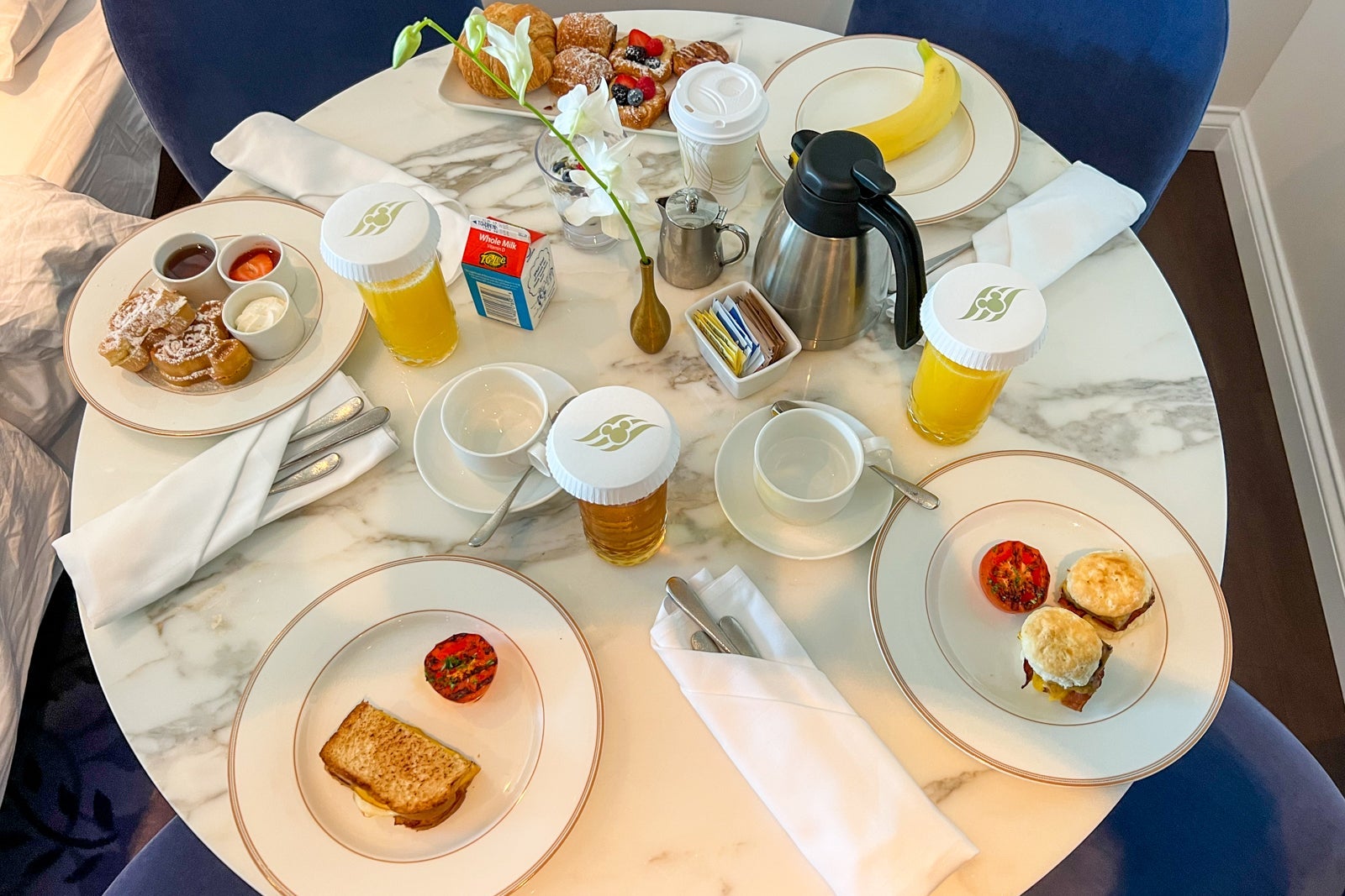 Room service breakfast. SUMMER HULL/THE POINTS GUY