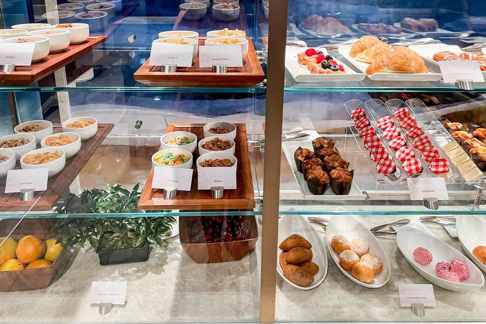 A food display in the Concierge Lounge
