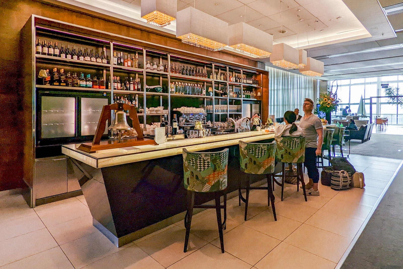 british airways first class lounge