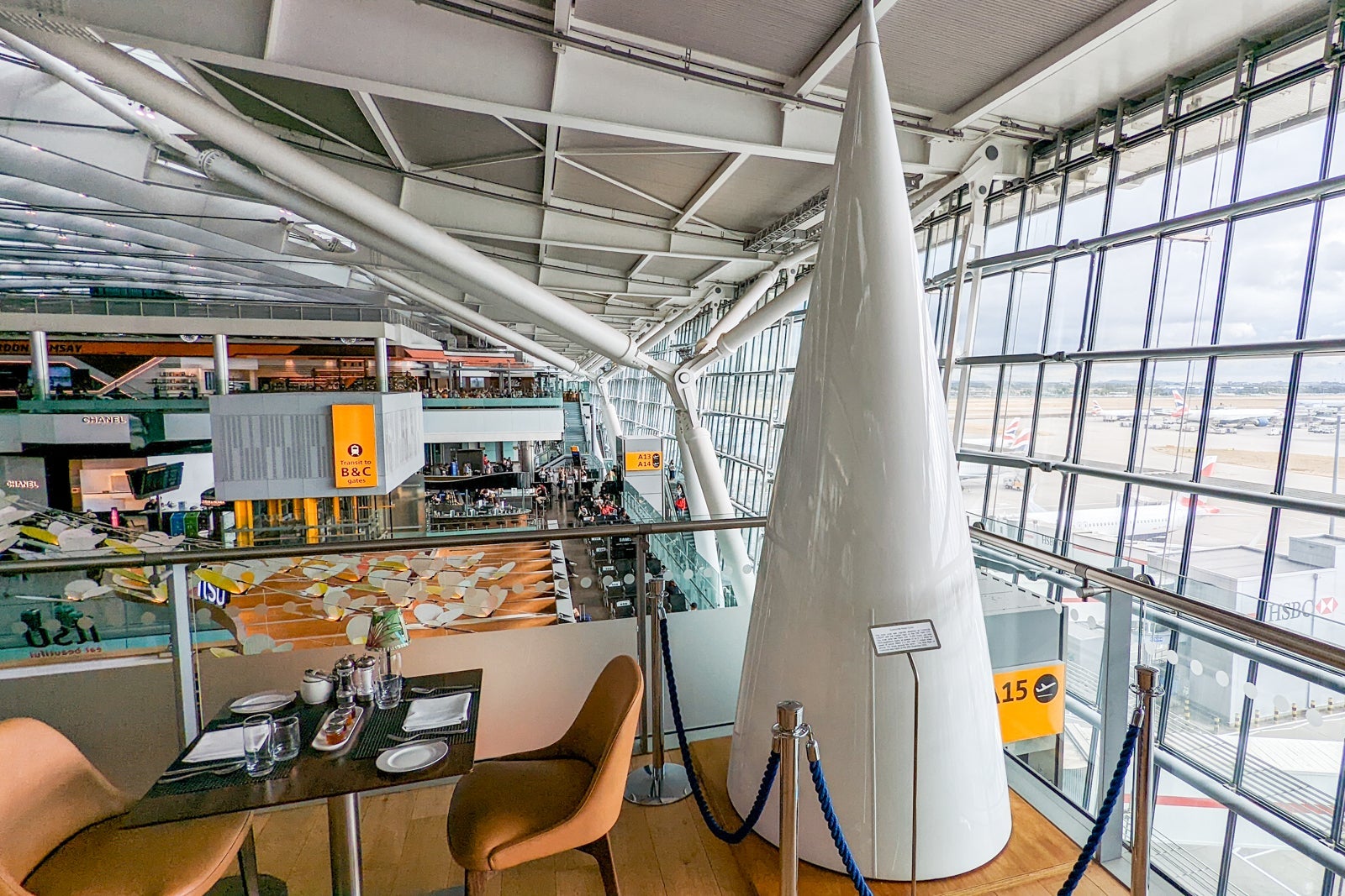 british airways first class lounge