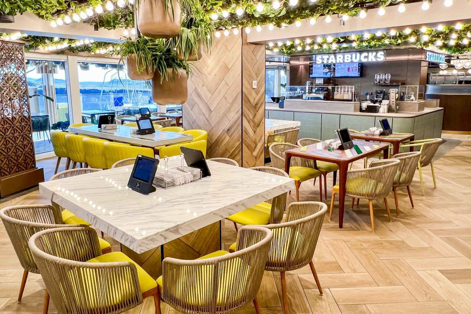 I tested 32 dishes at Norwegian Cruise Line's new Indulge Food