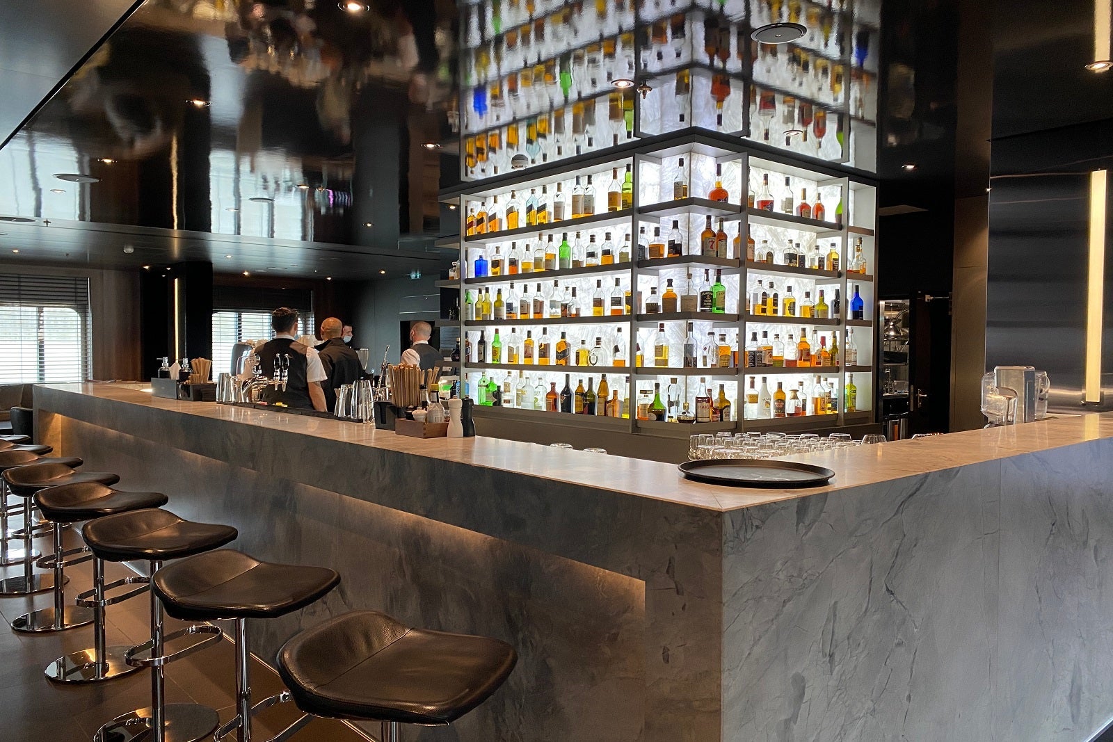 The 17 best cruise ship bars - The Points Guy