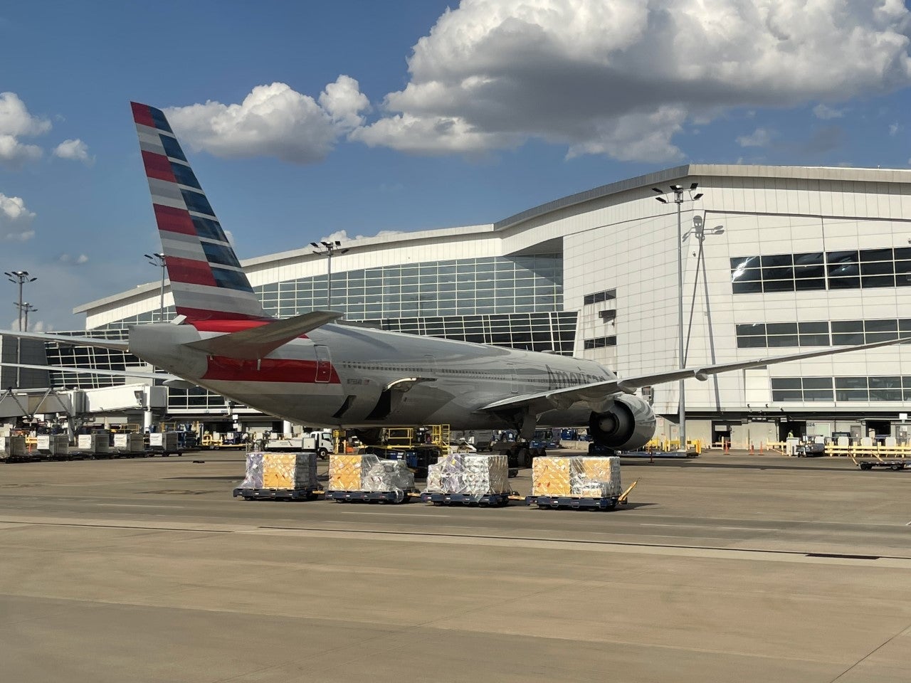American Airlines Boeing 777-300ER