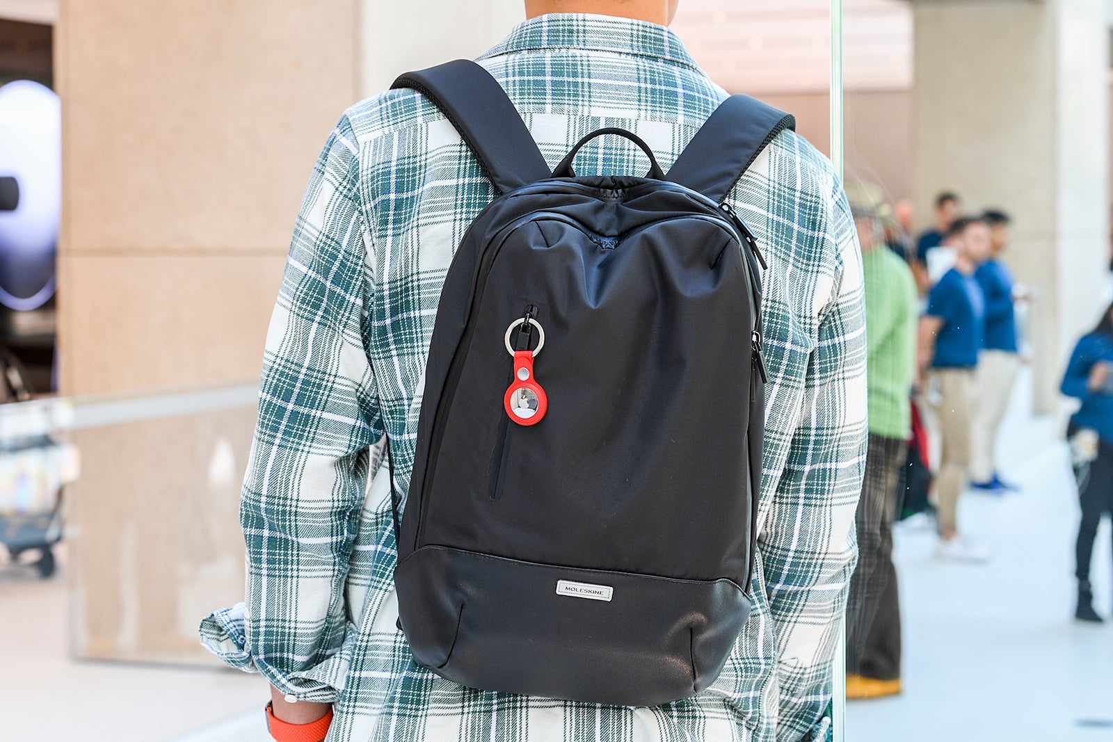 How to set up and use Apple AirTags to find lost luggage