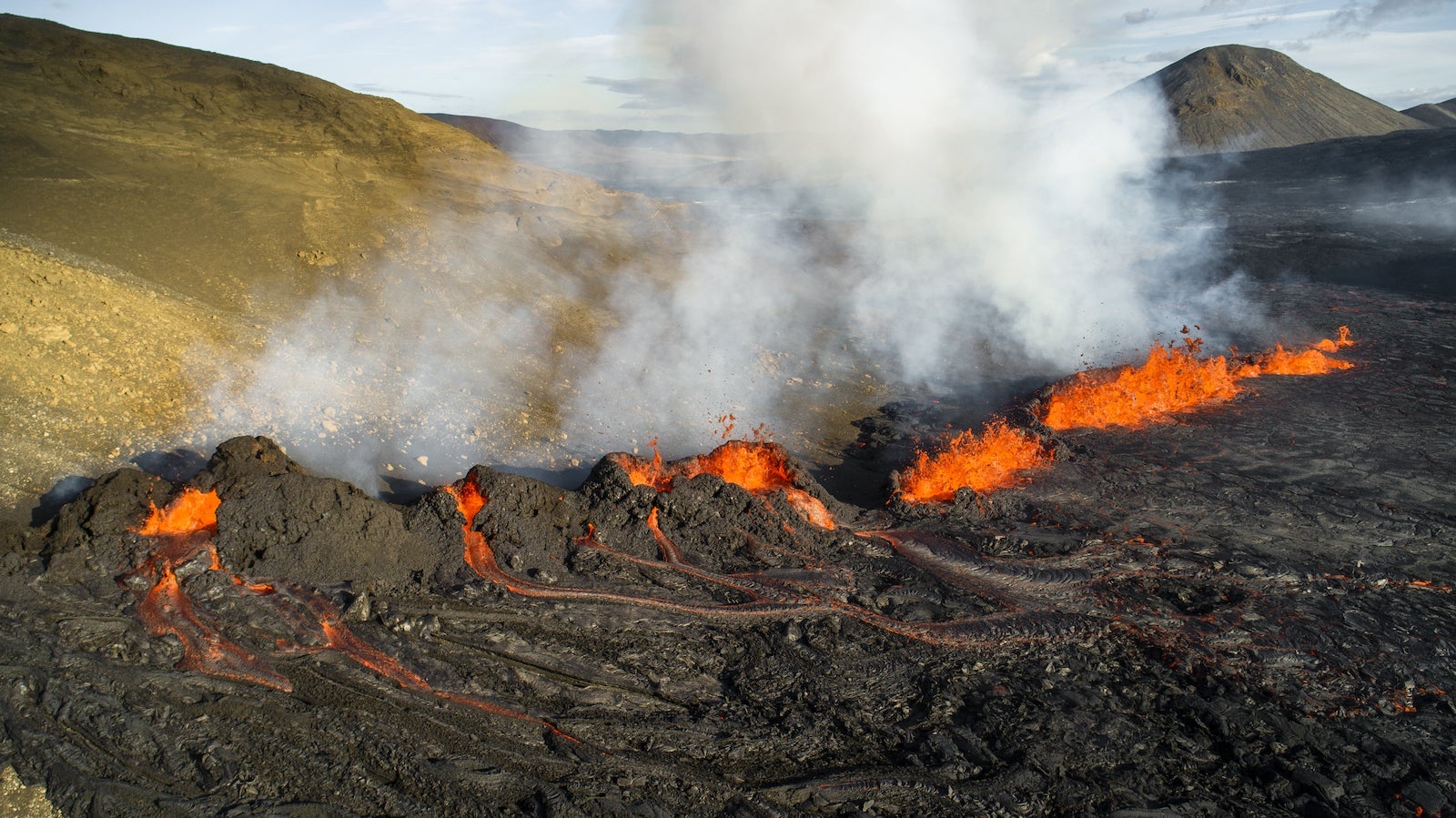 volcano eruption iceland