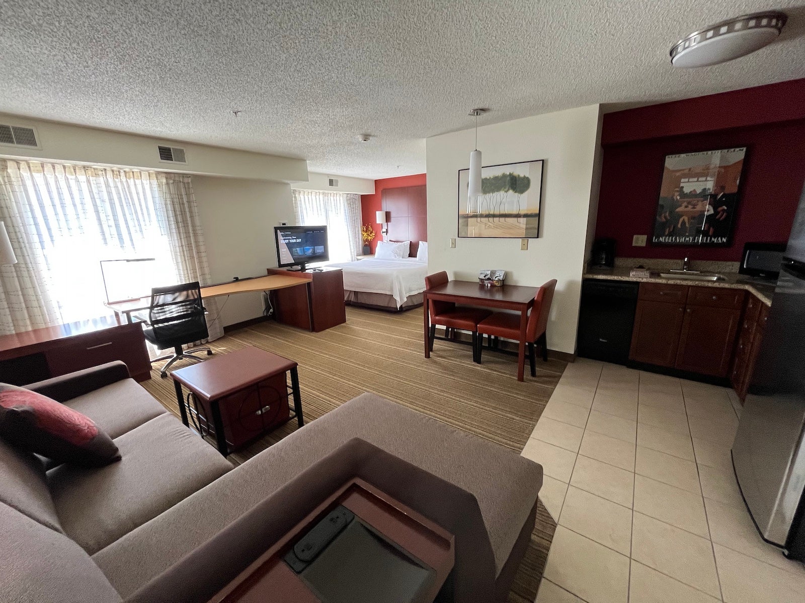 rockford residence inn suite