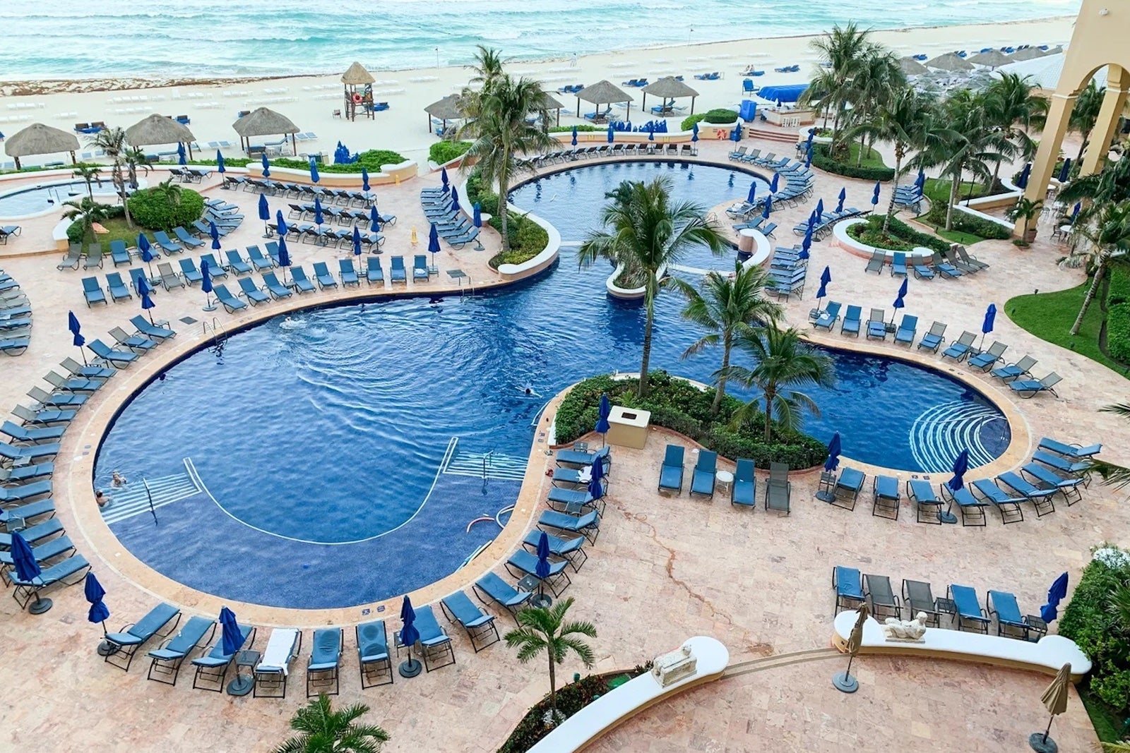 curvy pool near beach