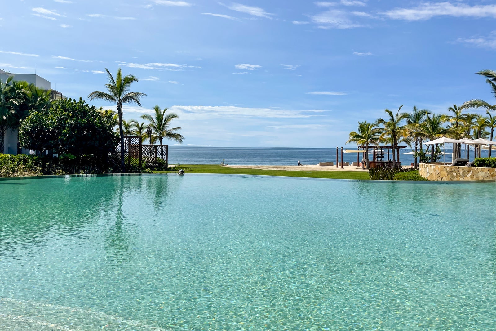 Fit for a king: A review of the Conrad Punta de Mita - The  display picture 1