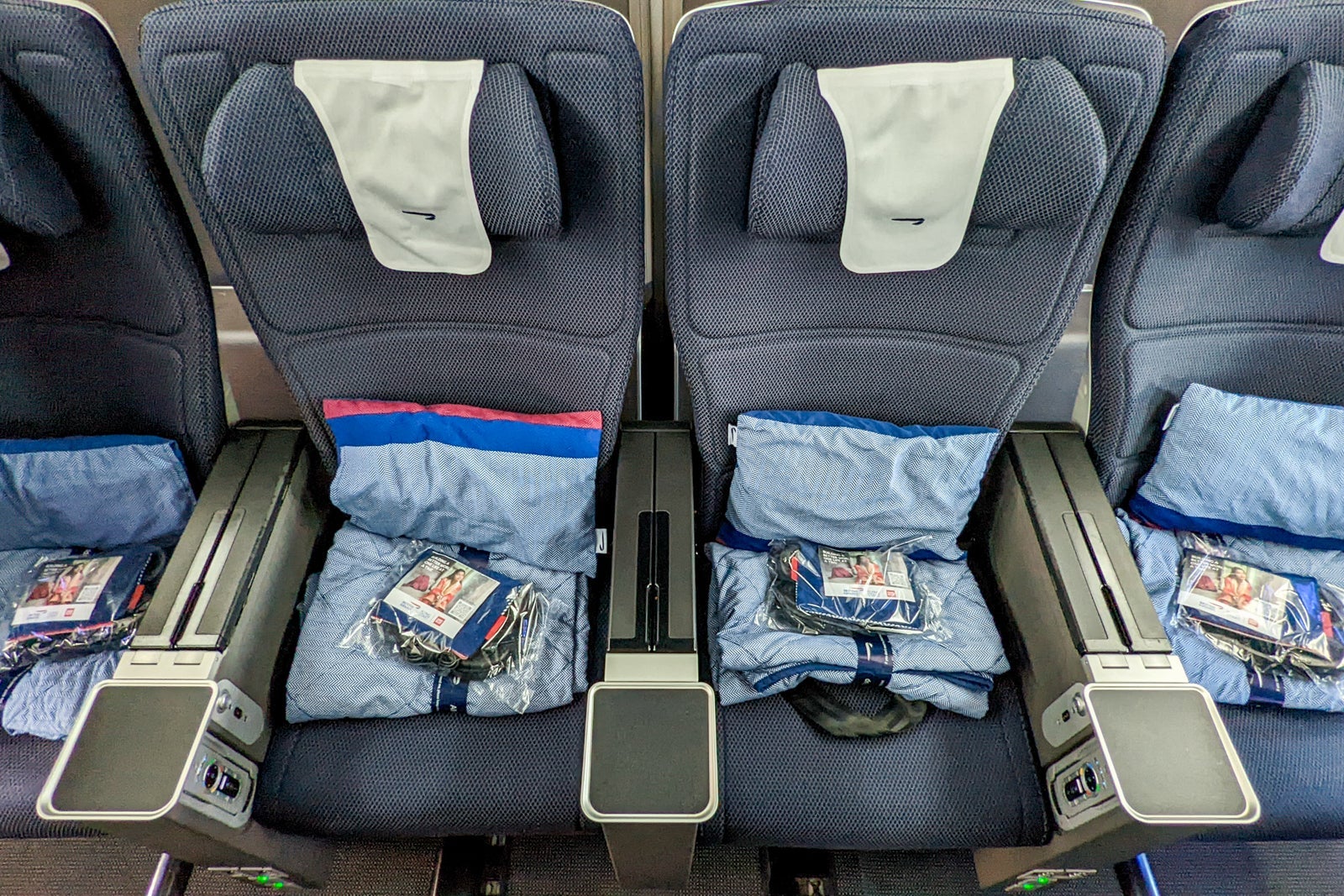 In Flight Travel Kit New & Unused British Airways World Taveler Plus